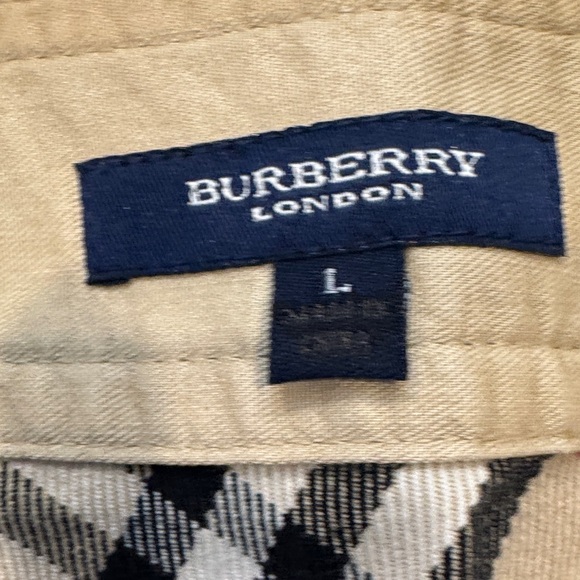 Authentic Burberry Beige and Black Check Skirt - Picture 8 of 14